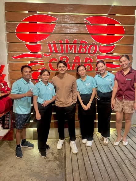 Jumbo Crab Bohol gallery photo